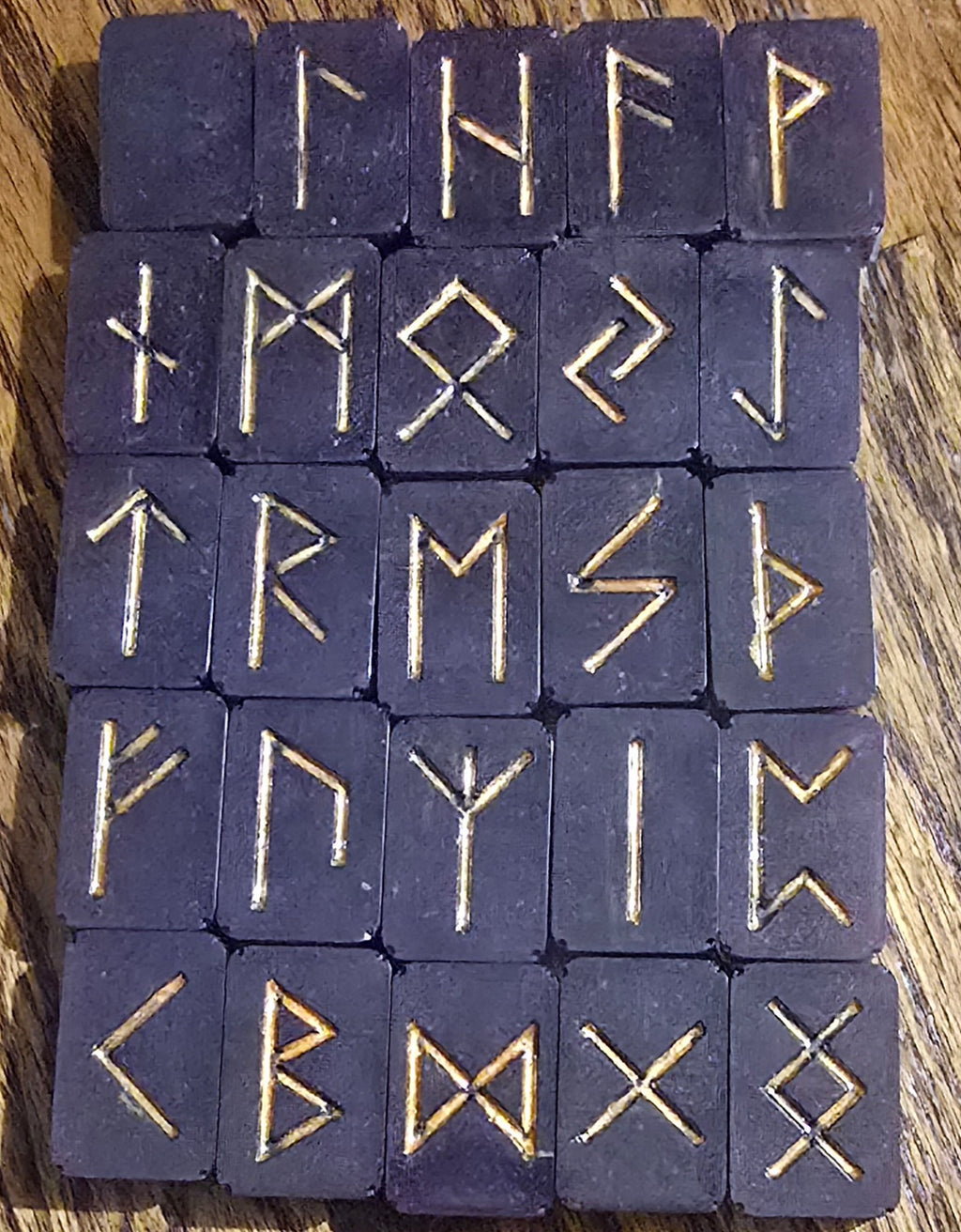 Orgonite Elder Futhark Rune Sets