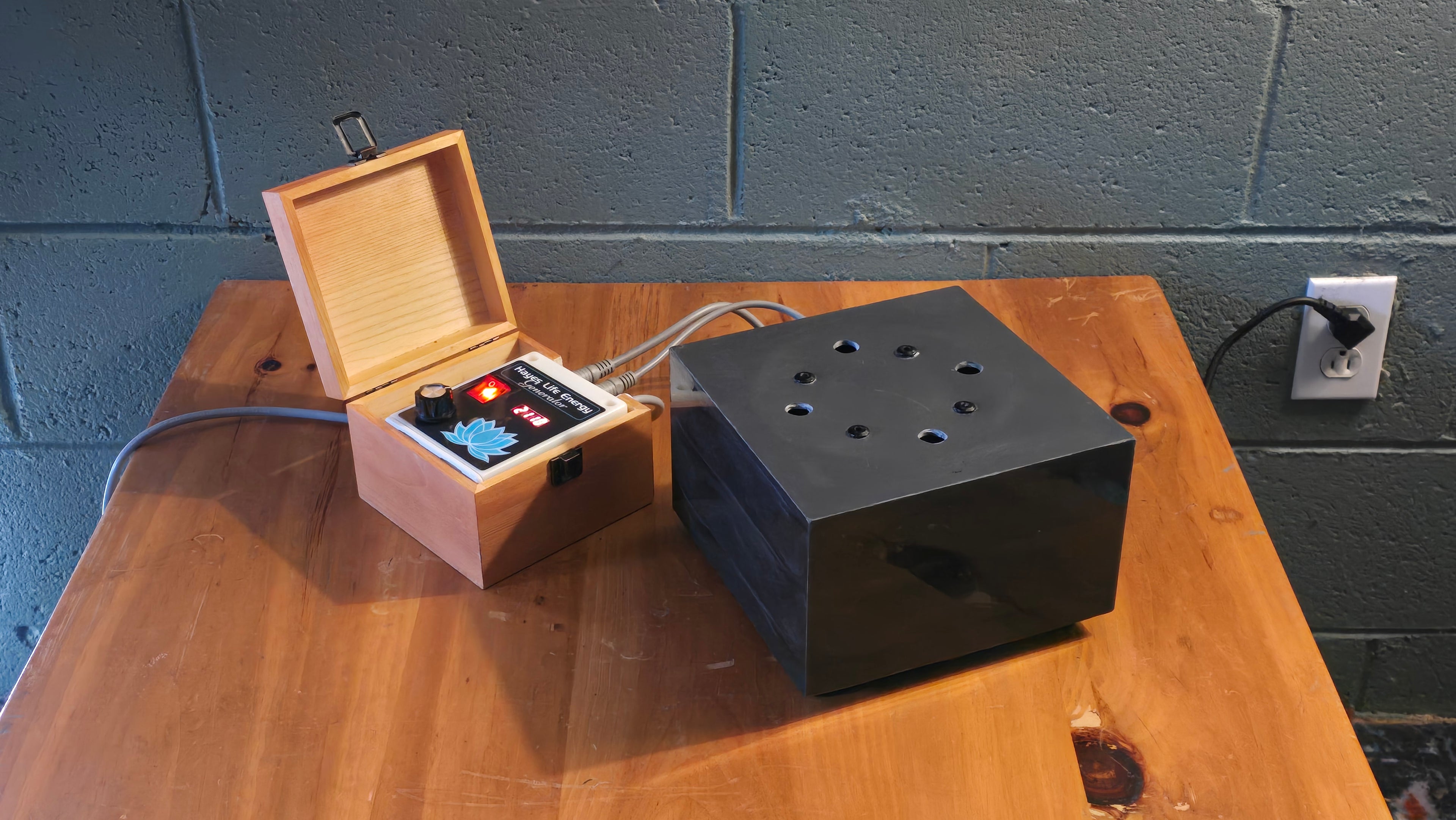 Hayes Life Energy Generator